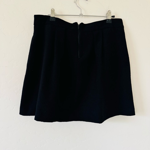 ZARA Pleated Black Skirt Size L - Picture 3 of 9